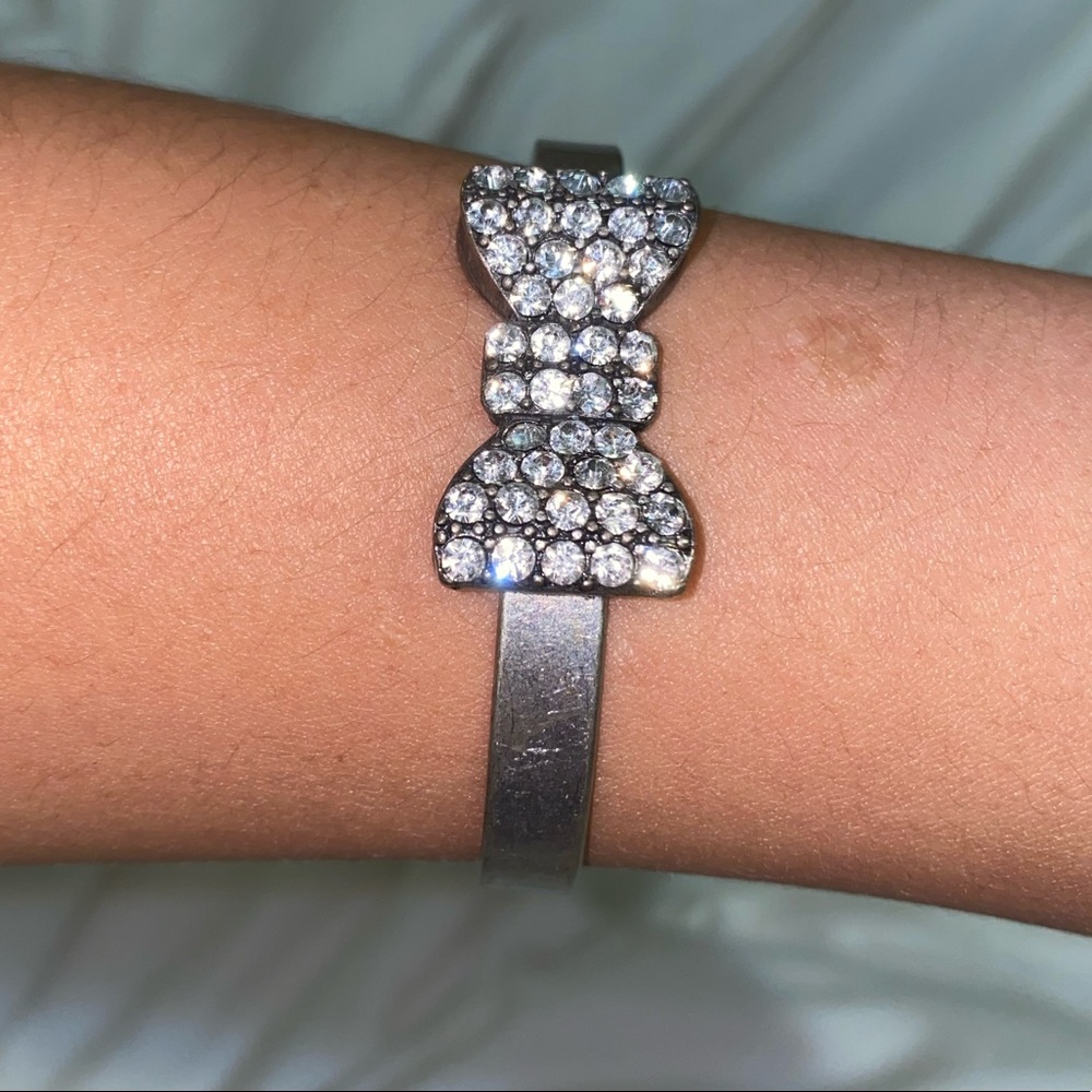 Bow Bracelet